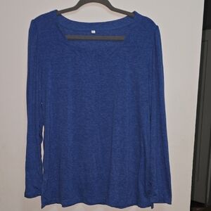Women'sl Blue Long Sleeve Tee Size Large Like New! Nice!!